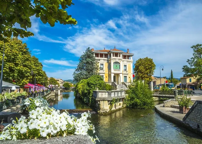 Le Nid\'Isle - Stationnement Prive Gratuit - Wi-Fi Performant - Climatisation